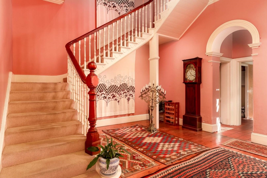 4 Bedroom Property for Sale in Bantry Bay Western Cape